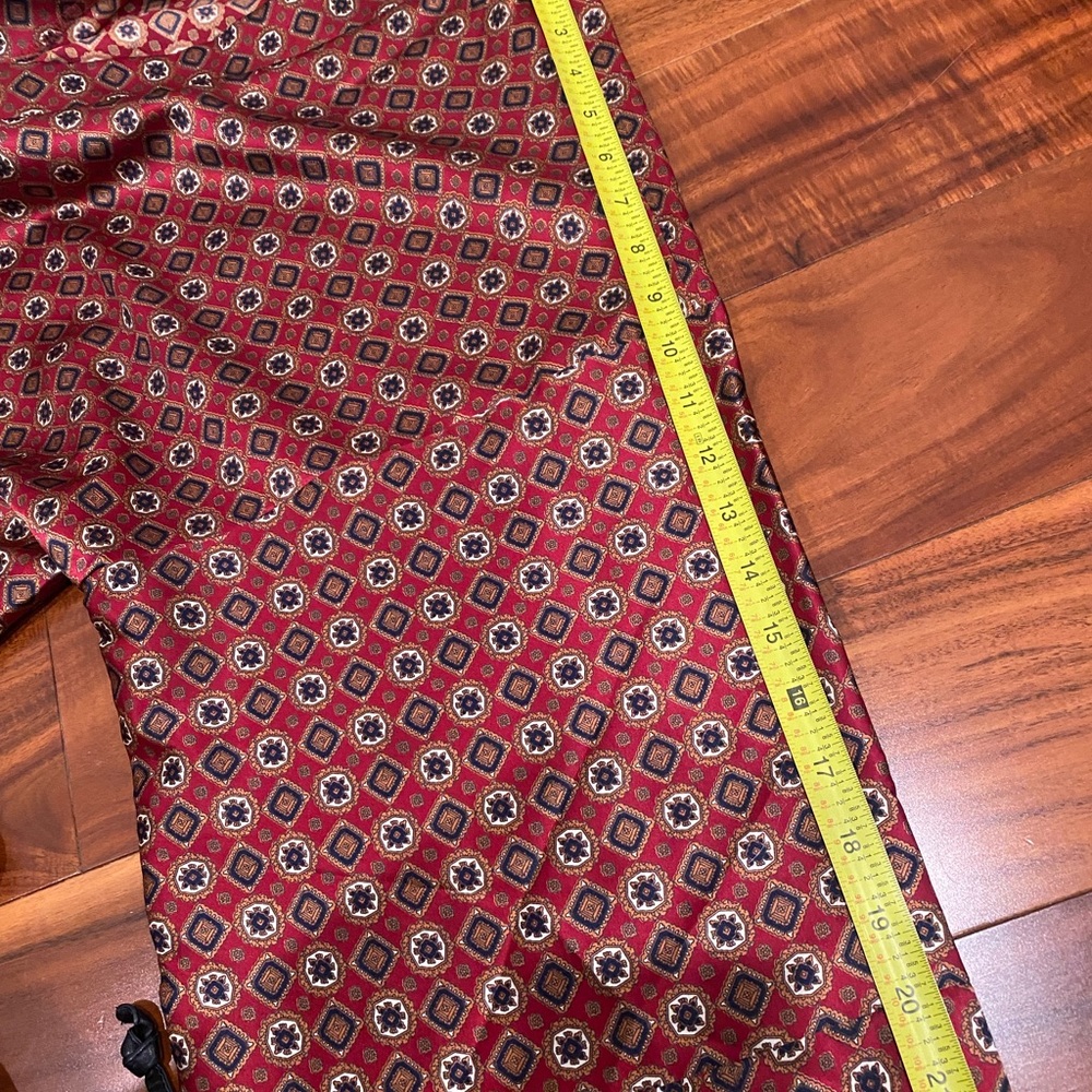 Robo 80’s Satin Robe - Picture 10 of 10